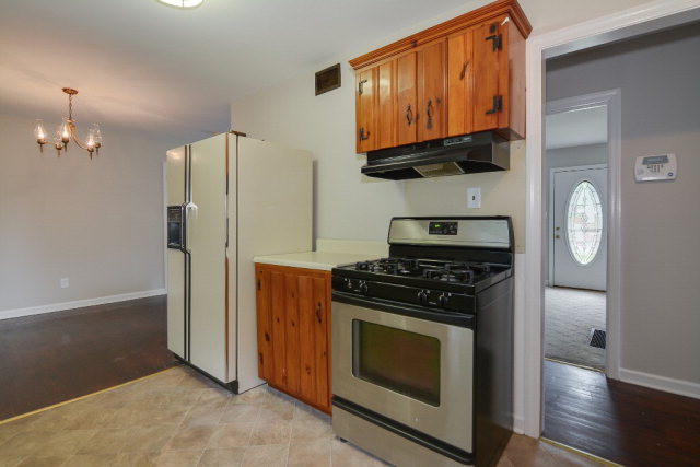 750 Old Edgefield Road North Augusta, SC 29841 - Photo 8 of 18 Kitchen