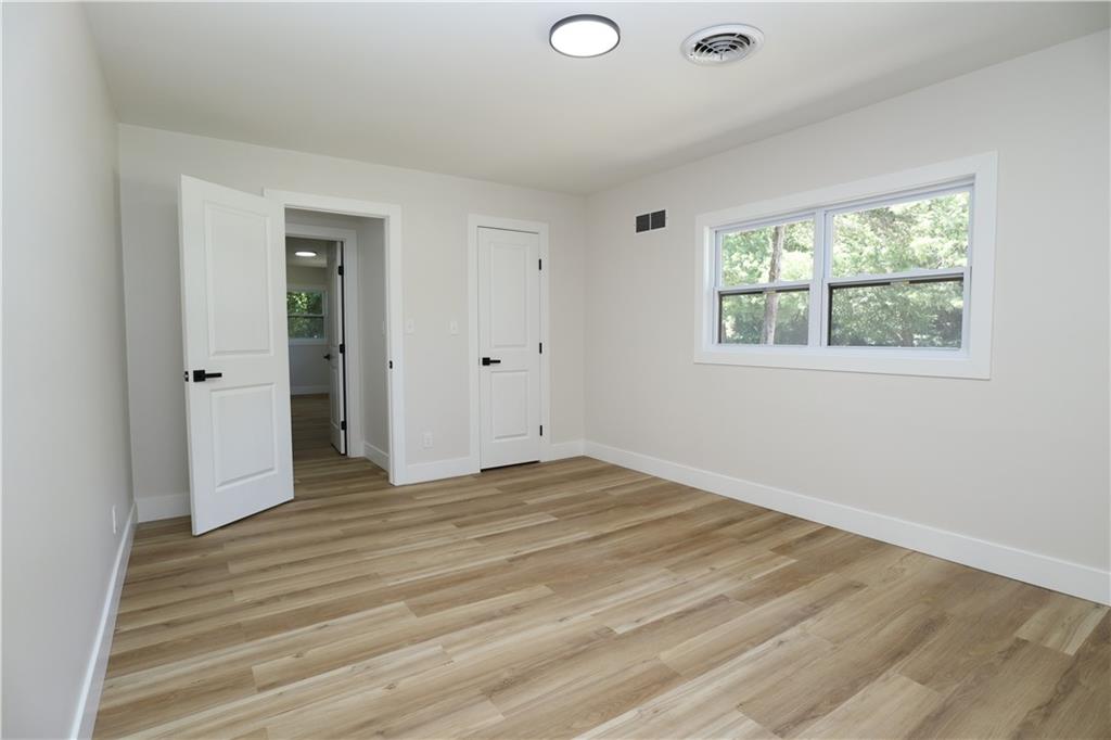2729 Stratford Road Lawrence, KS 66049 - Photo 18 of 25