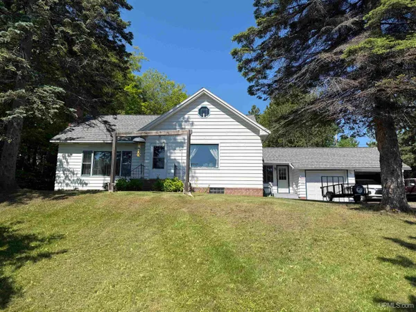 $254,000 | 44991 Highway 41, Chassell, MI 49916