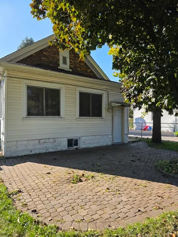 $188,500 | 725 Chase Avenue, Joliet, IL 60432