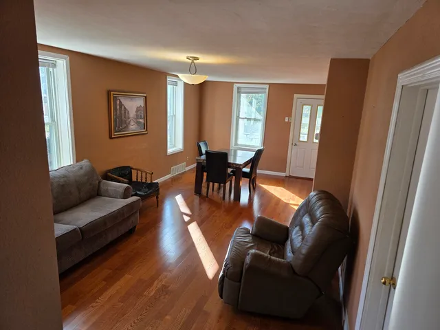 $188,500 | 725 Chase Avenue, Joliet, IL 60432