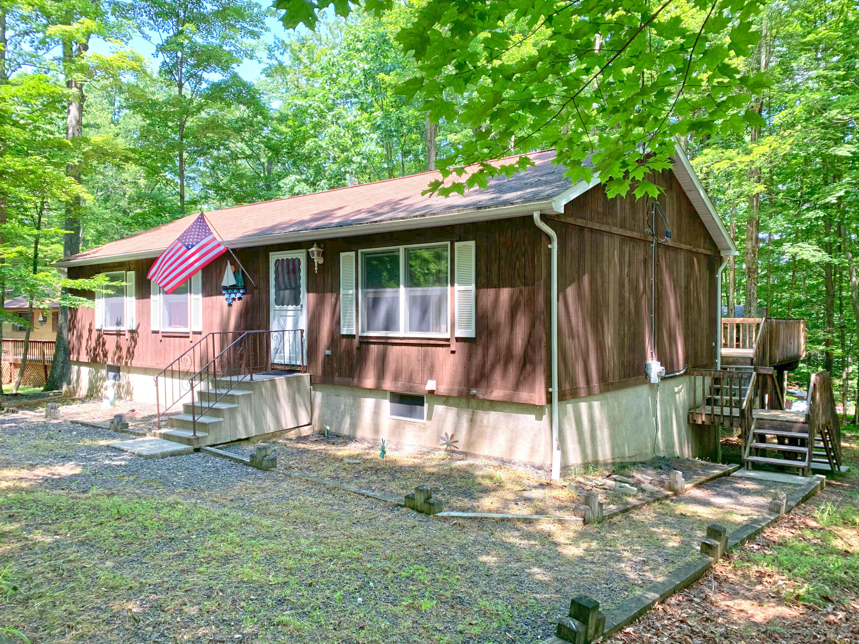 1014 Tomahawk Road Lake Ariel, PA 18436 - Photo 1 of 46 IMG_0568