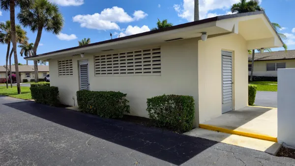 $110,000 | 2800 Ashley Drive East, Unit B, West Palm Beach, FL 33415