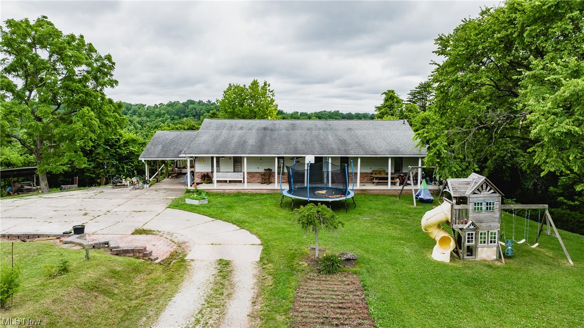 2026 Eli Locust Road Washington, WV 26181 - Photo 2 of 23