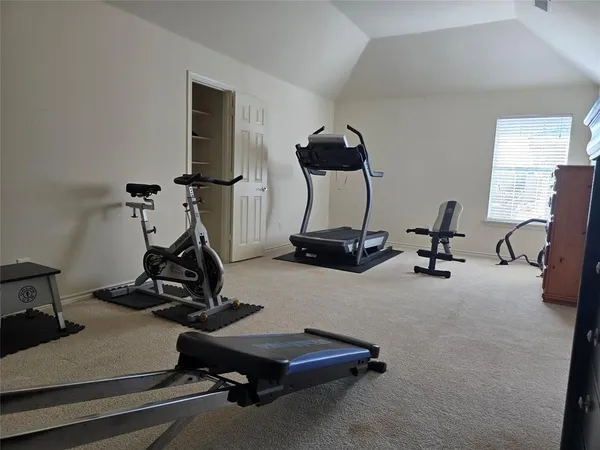 $415,000 | 506 Magnolia Lane, Glenn Heights, TX 75154
