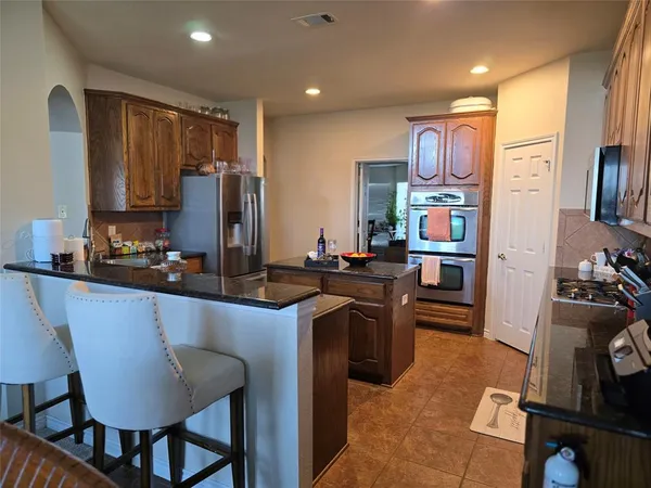 $415,000 | 506 Magnolia Lane, Glenn Heights, TX 75154