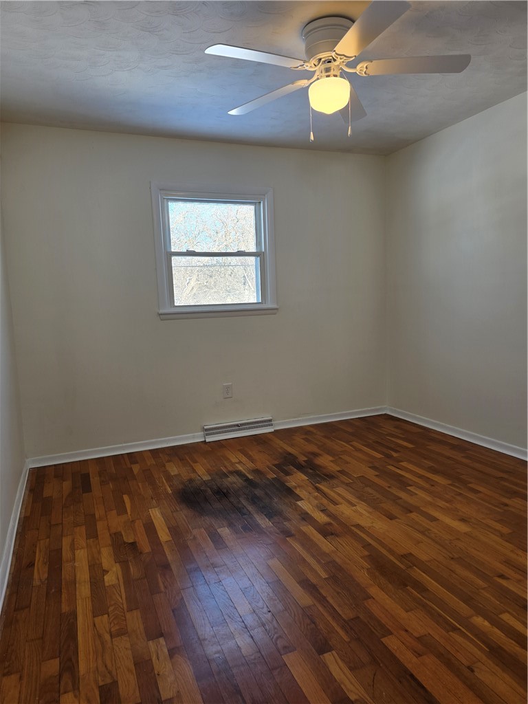 2505 St Louis Bridge Road Decatur, IL 62521 - Photo 14 of 22 Bedroom 3