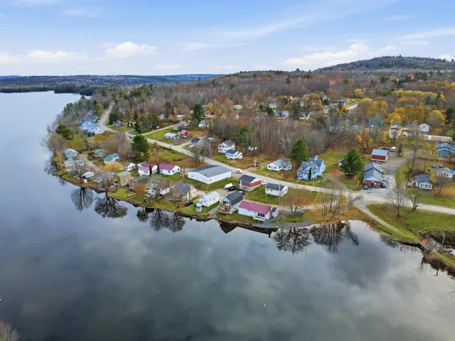 $379,000 | 6 Mattanawcook Street, Lincoln, ME 04457