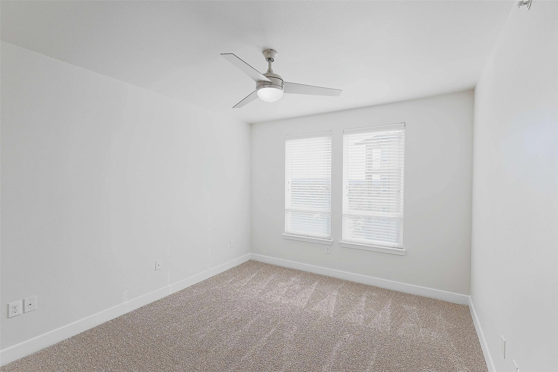 4800 Steiner Ranch Boulevard, Unit 15301 Austin, TX 78732 - Photo 17 of 21 Up to 8 weeks free rent plus reduced deposits!