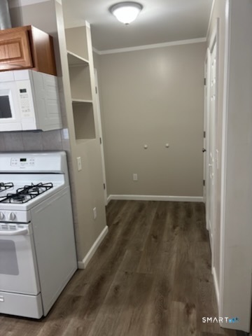565 Howe Avenue, Unit 1F Shelton, CT 06484 - Photo 12 of 20