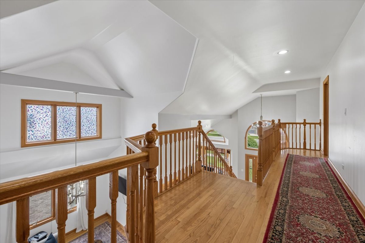 8317 Ballard Road Niles, IL 60714 - Photo 14 of 30