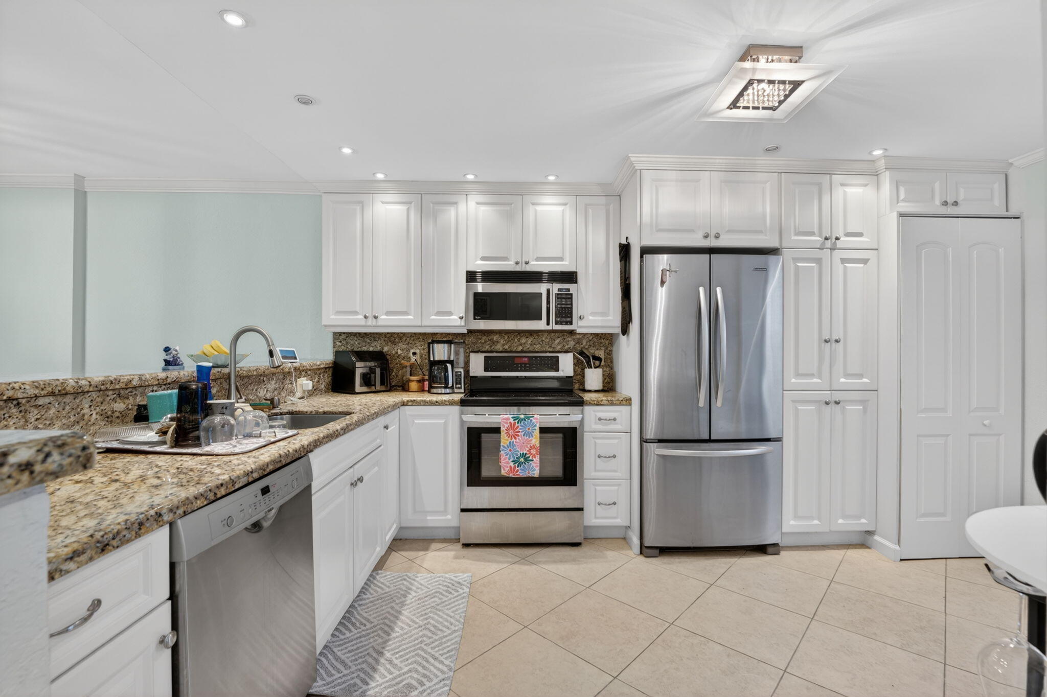 1627 Riverview Road, Unit 110 Deerfield Beach, FL 33441 - Photo 5 of 53 5-web-or-mls-DSC08367