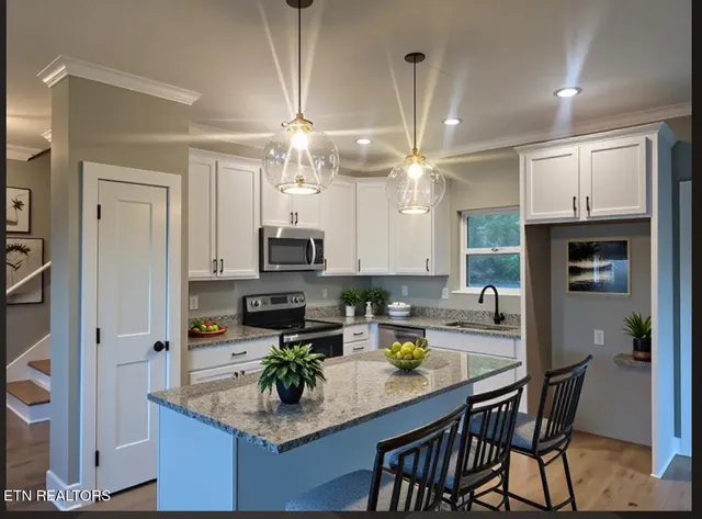 $459,900 | 250 Clear Creek Road, Kodak, TN 37764