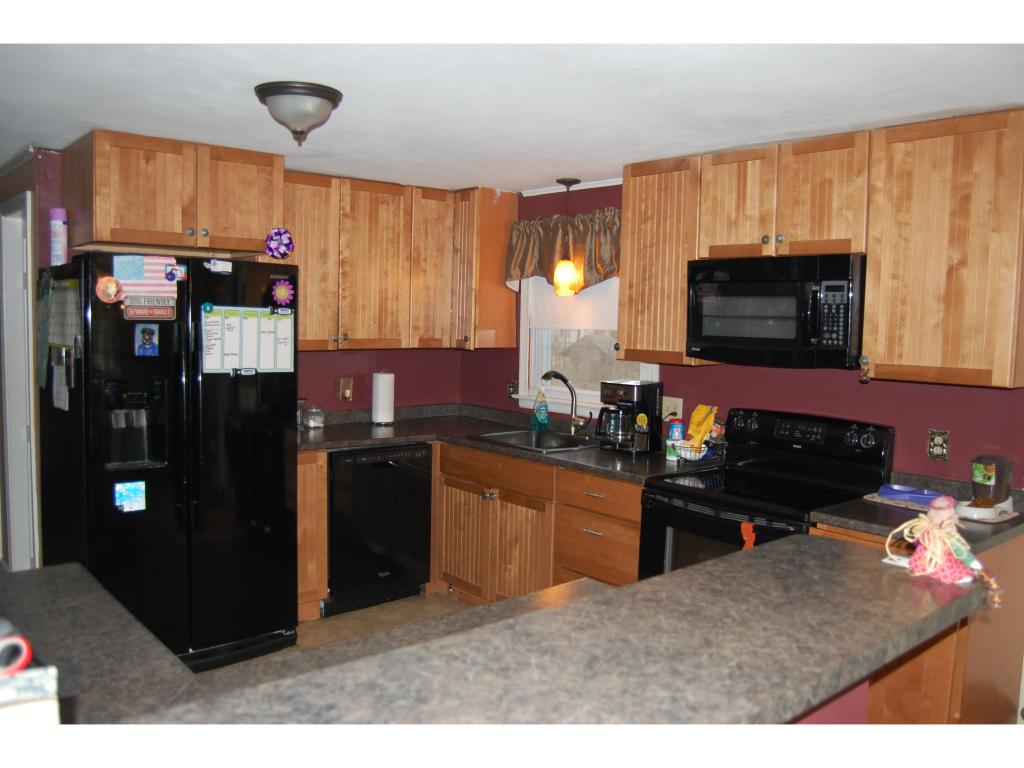 421 South Baboosic Lake Road Merrimack, NH 03054 - Photo 2 of 11