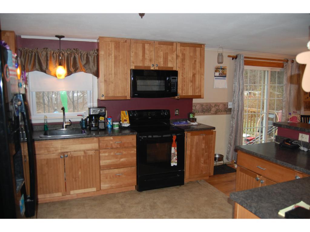 421 South Baboosic Lake Road Merrimack, NH 03054 - Photo 3 of 11