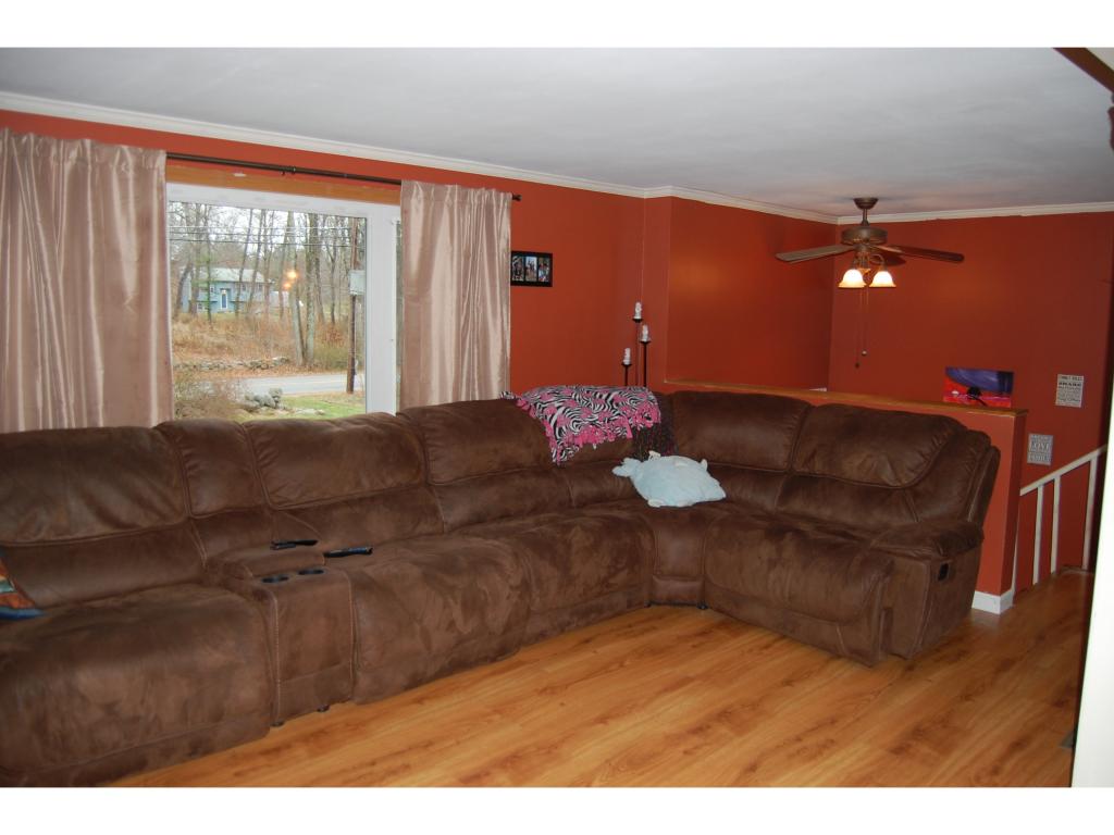 421 South Baboosic Lake Road Merrimack, NH 03054 - Photo 4 of 11