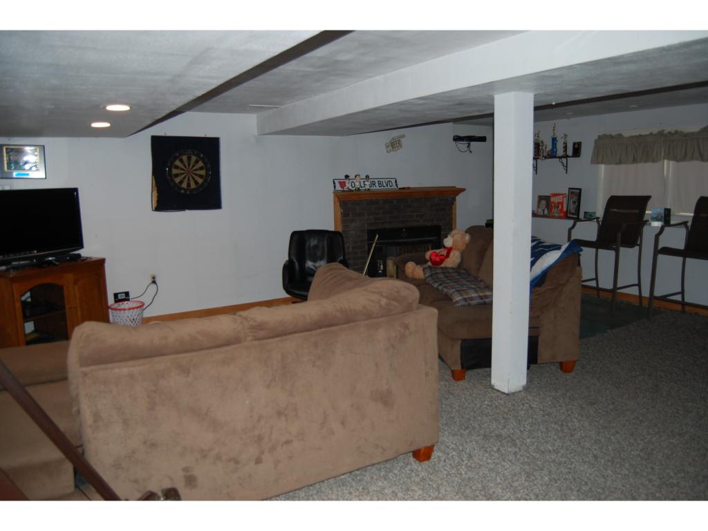 421 South Baboosic Lake Road Merrimack, NH 03054 - Photo 6 of 11
