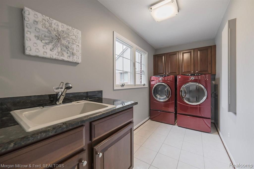 1175 Brunswick Rochester Hills, MI 48309 - Photo 25 of 44