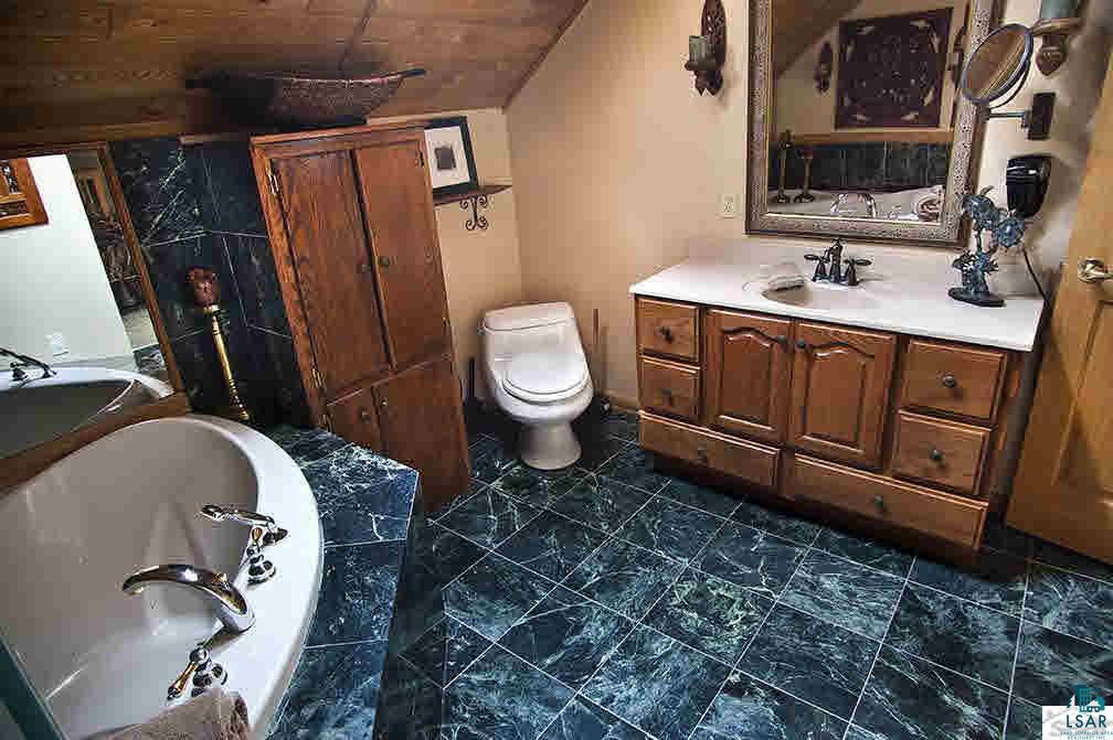 7884 Brill Road Superior, WI 54880 - Photo 13 of 24