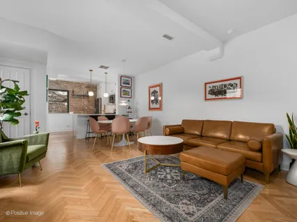 $799,000 | 1013 West Webster Avenue, Unit 7, Chicago, IL 60614