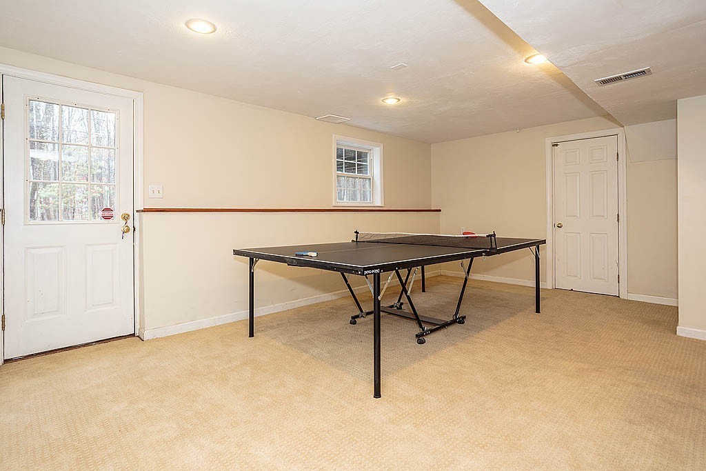6 May Road Westford, MA 01886 - Photo 24 of 30 Gallery Image 24
