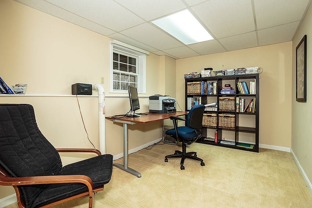 6 May Road Westford, MA 01886 - Photo 25 of 30 Gallery Image 25