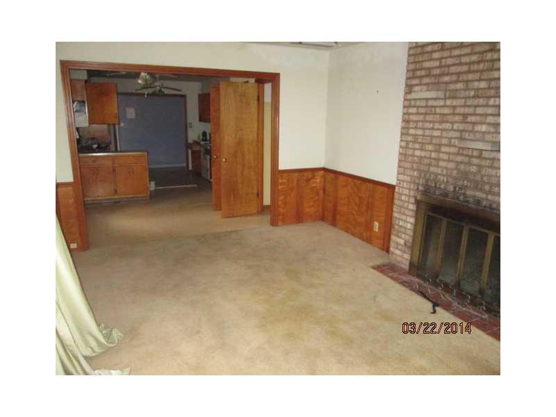 5970 Manning Road Indianapolis, IN 46228 - Photo 3 of 4 Gallery Image 3