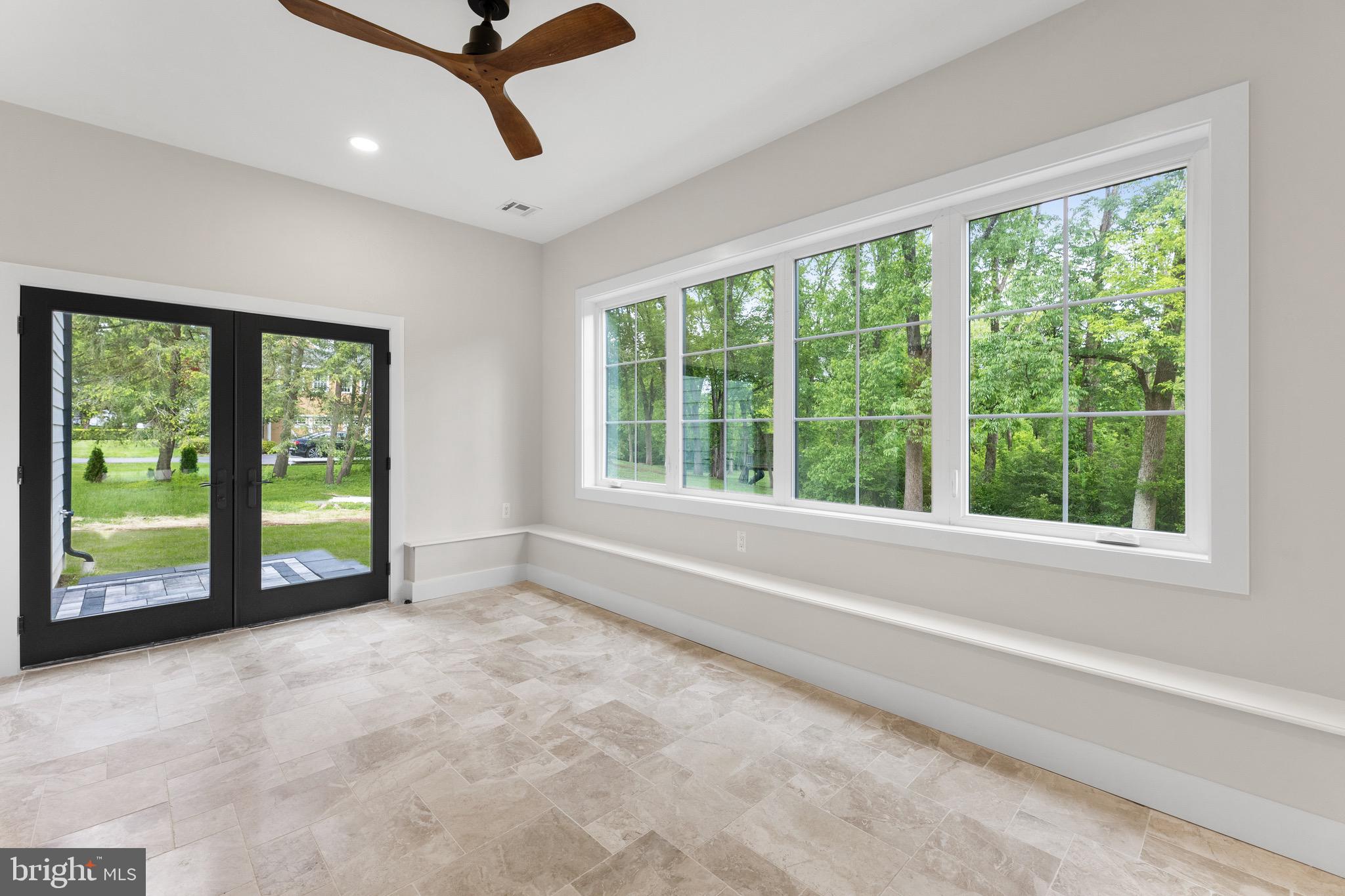 116 Hunt Drive Princeton, NJ 08540 - Photo 30 of 66 Sunroom