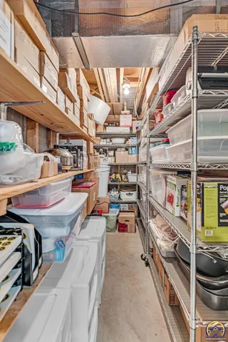 $385,000 | 2731 Southeast Peck Road, Topeka, KS 66605