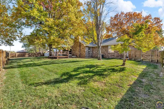 $385,000 | 2731 Southeast Peck Road, Topeka, KS 66605