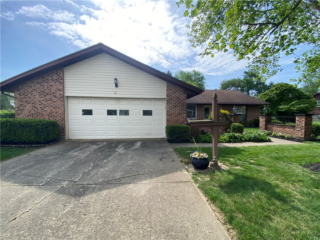 911 Branford Road Troy, OH 45373 - Photo 5 of 27