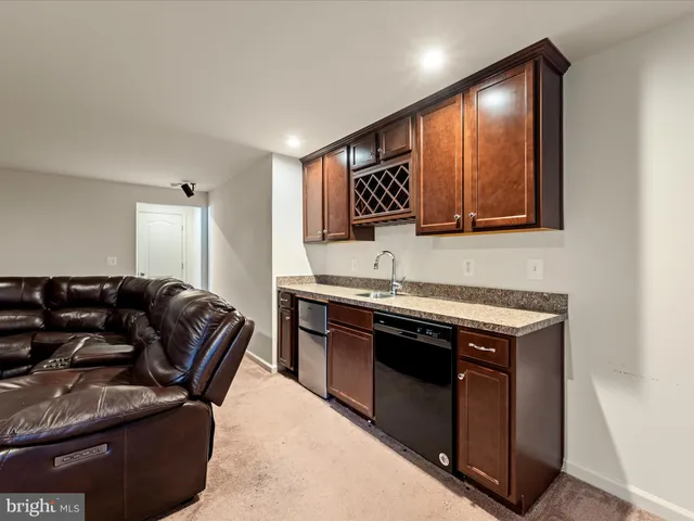 $3,900 | 432 Daylily Lane, Stafford, VA 22554