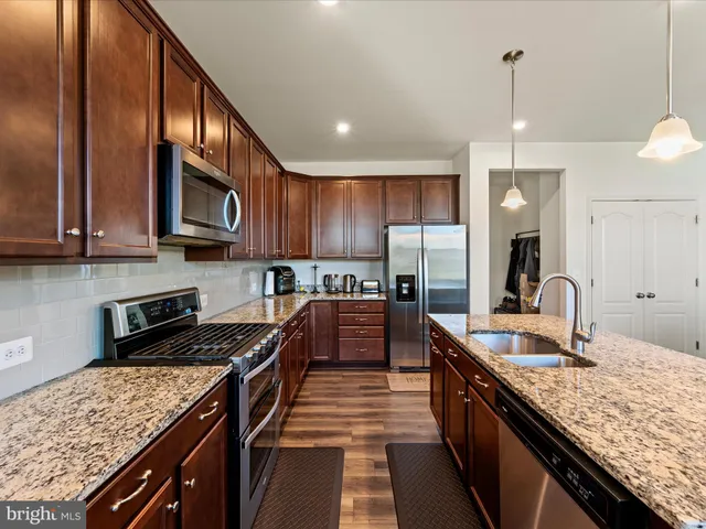 $3,900 | 432 Daylily Lane, Stafford, VA 22554