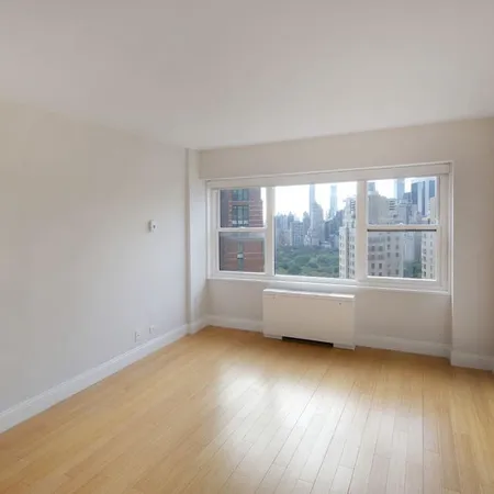 $5,620 | 20 West 64th Street, Unit 11A | Upper West Side