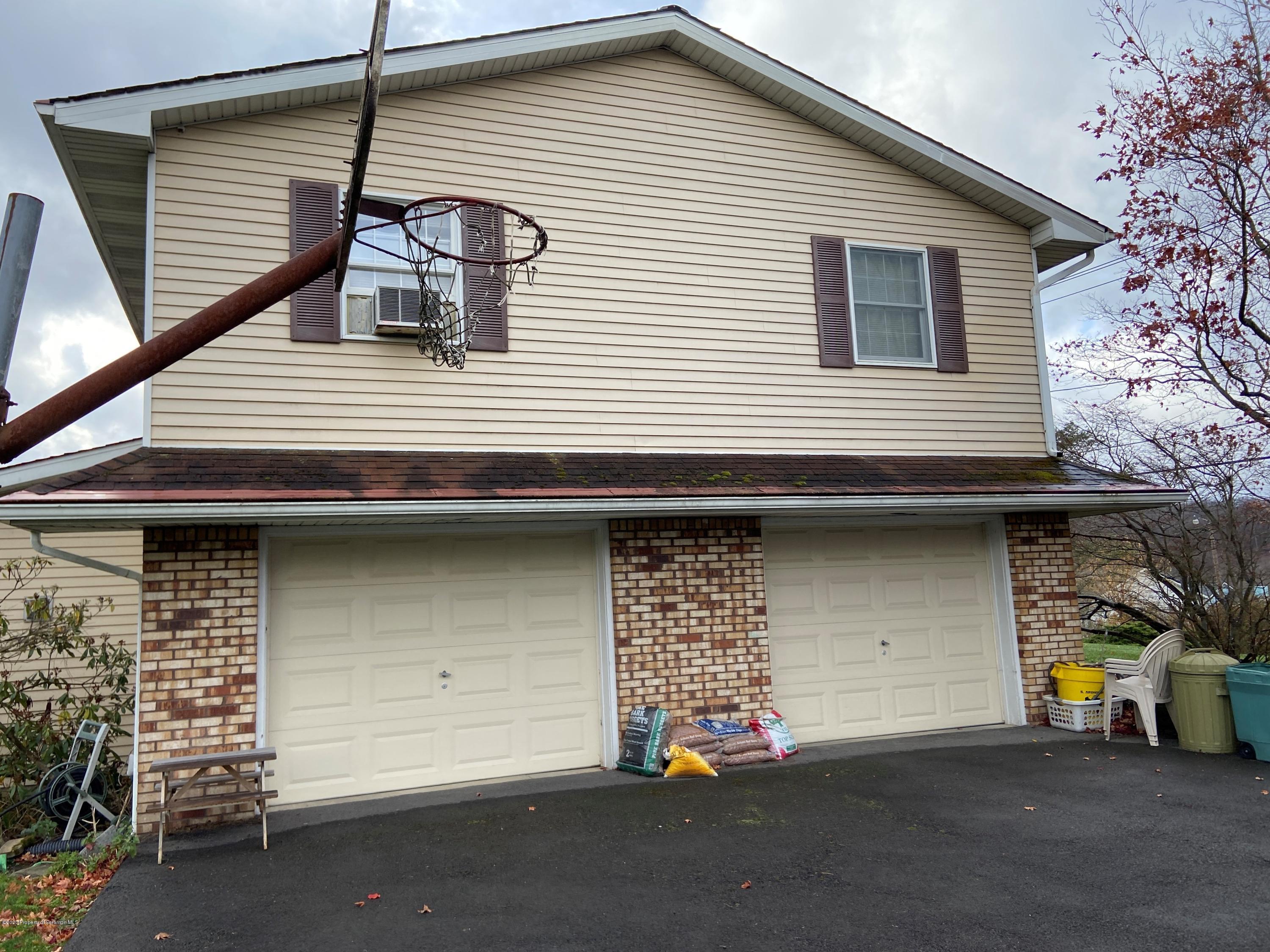 476 Edella Road Clarks Summit, PA 18411 - Photo 4 of 18 Gallery Image 4