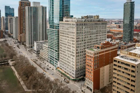 $525,000 | 910 South Michigan Avenue, Unit 1908, Chicago, IL 60605