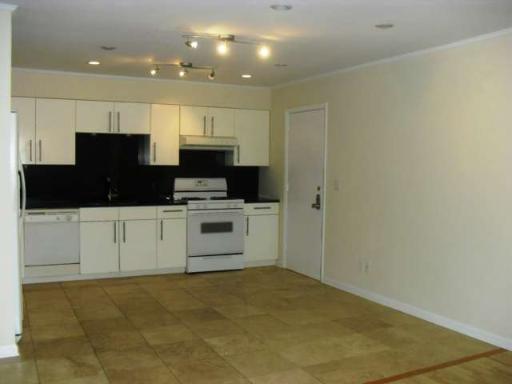 10369 Dearlove Road, Unit 2F Glenview, IL 60025 - Photo 3 of 9