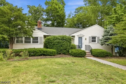$899,000 | 61 Samson Avenue, Madison, NJ 07940