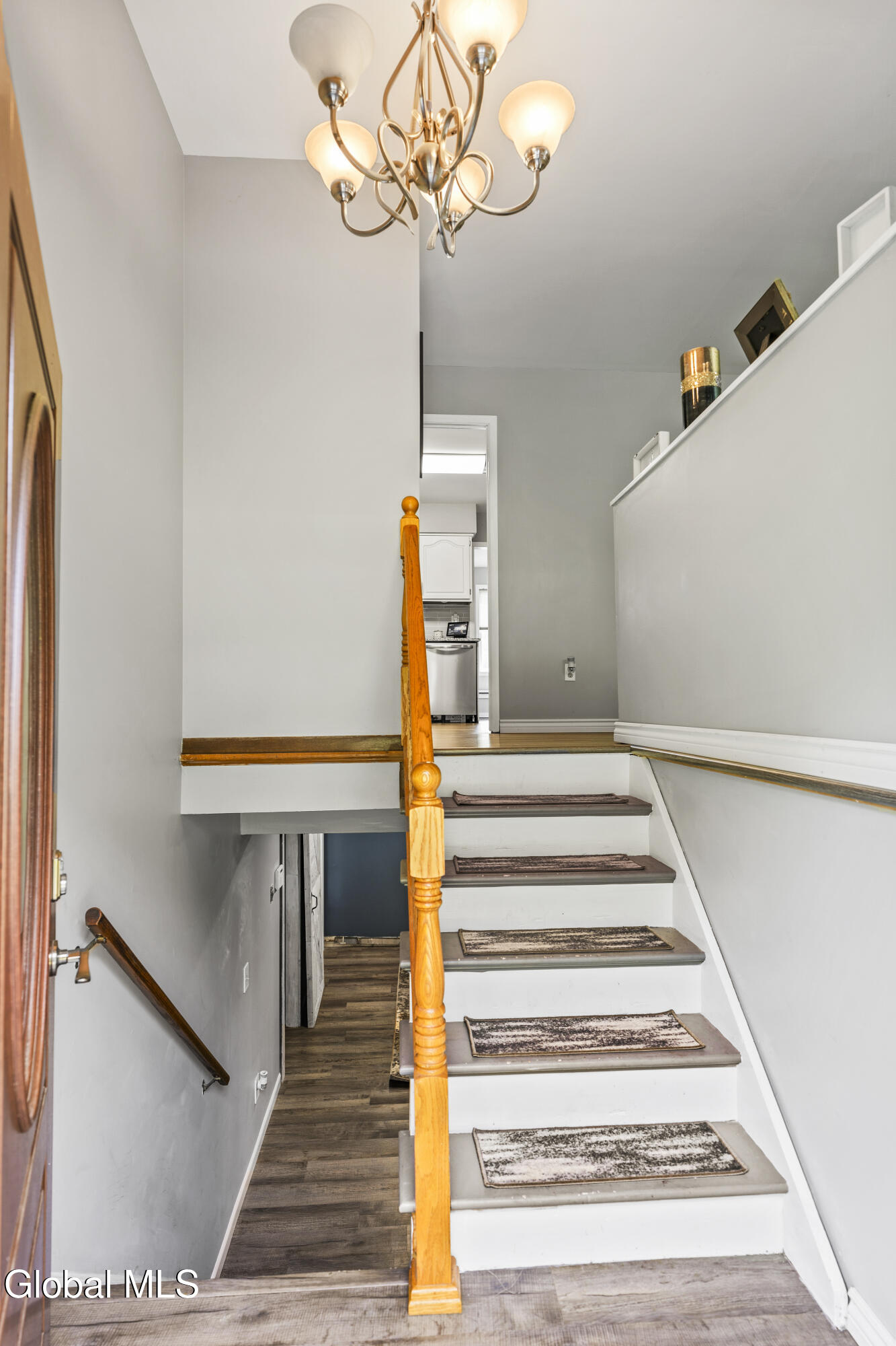 1046 Kania Road Amsterdam, NY 12010 - Photo 12 of 58 DSC03963