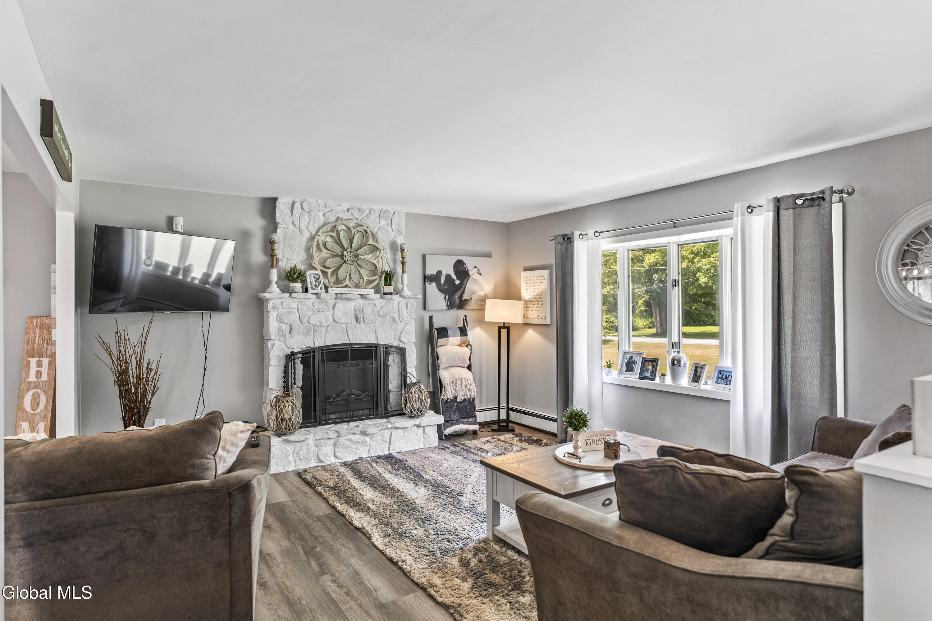 1046 Kania Road Amsterdam, NY 12010 - Photo 13 of 58 DSC03966