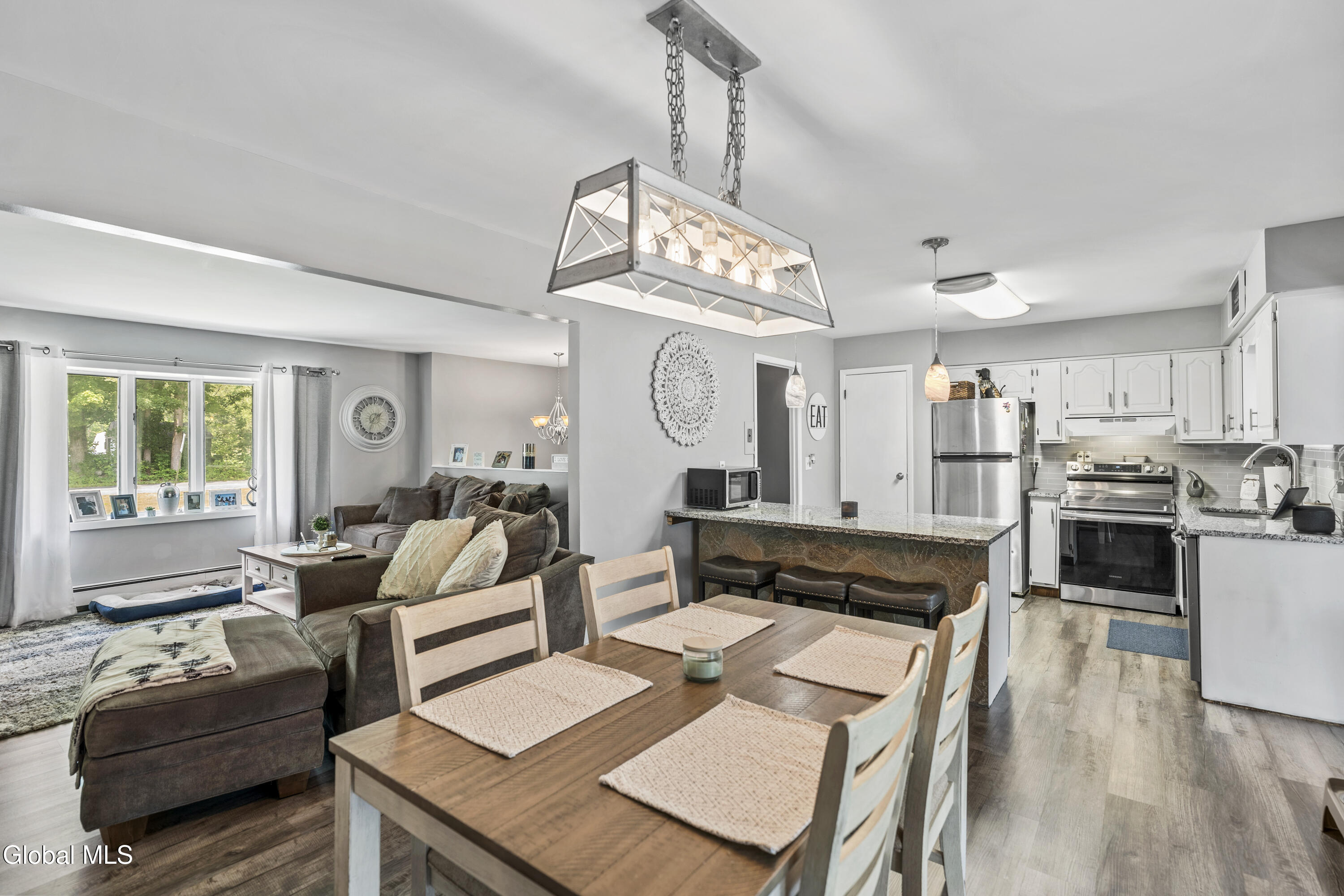 1046 Kania Road Amsterdam, NY 12010 - Photo 20 of 58 DSC03987