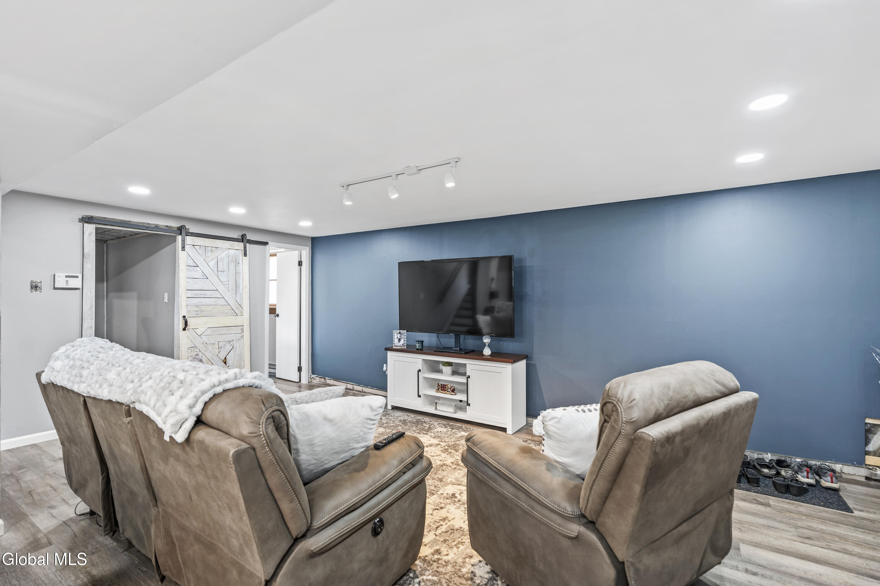 1046 Kania Road Amsterdam, NY 12010 - Photo 38 of 58 DSC04041