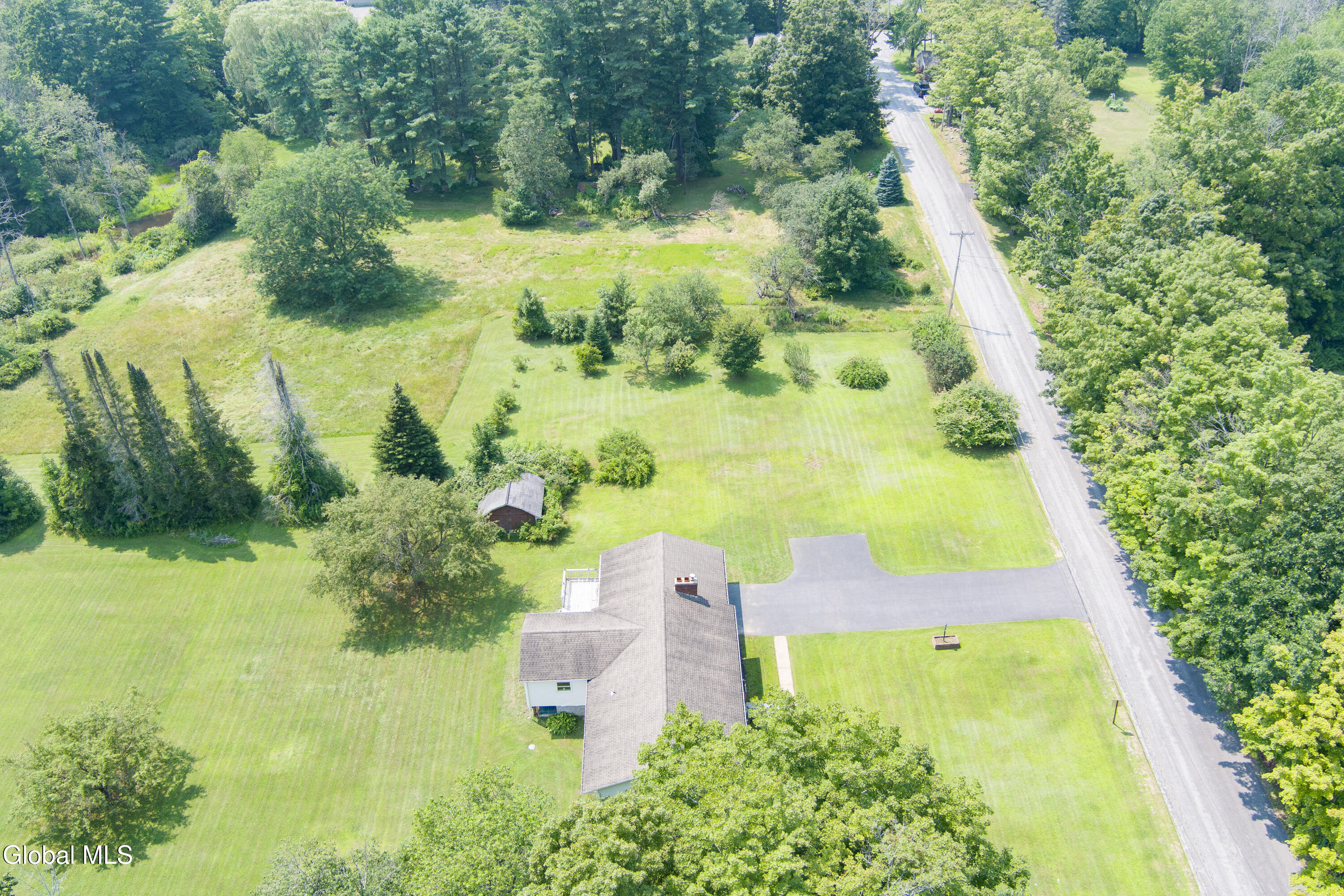 1046 Kania Road Amsterdam, NY 12010 - Photo 52 of 58 MAX_0002