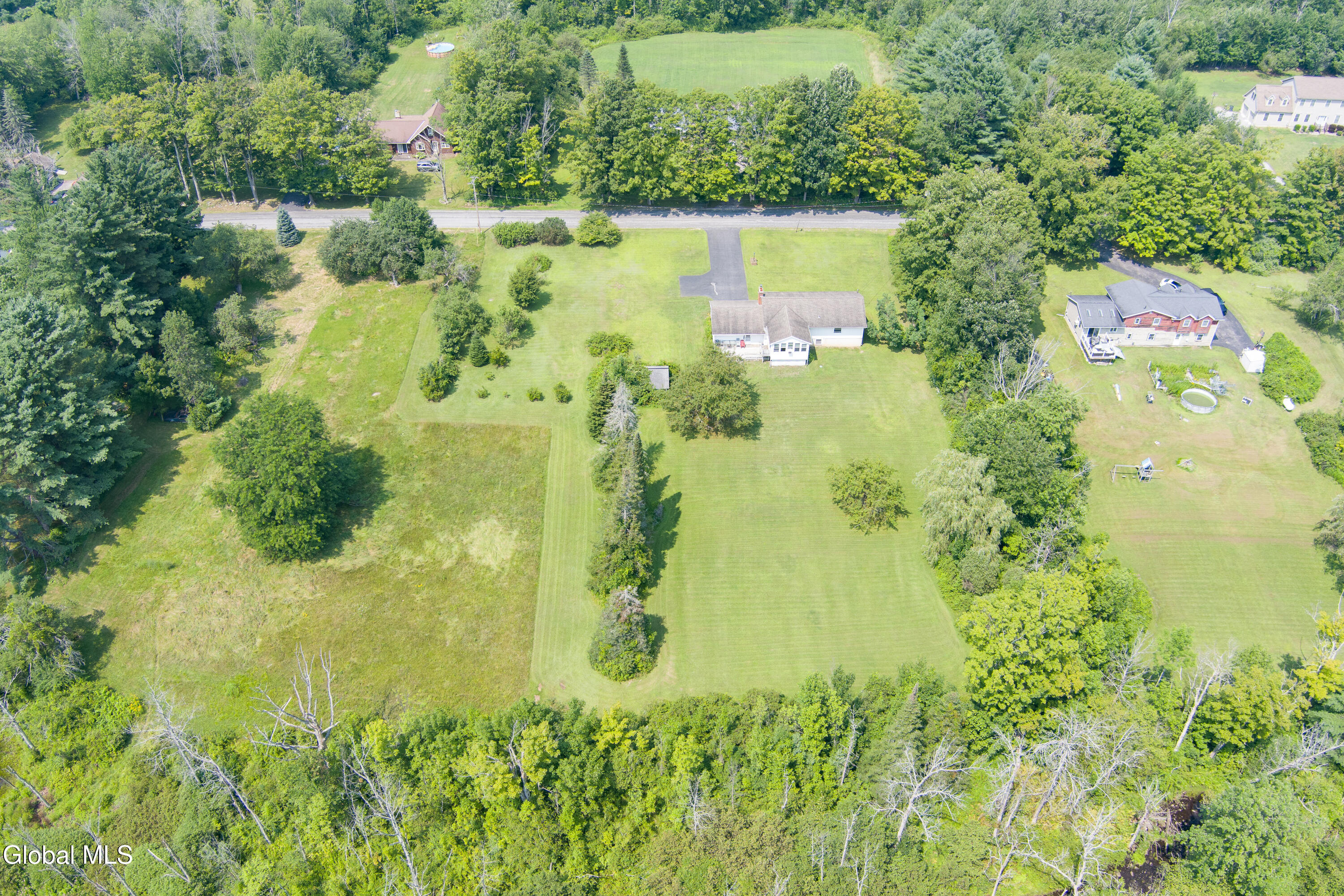 1046 Kania Road Amsterdam, NY 12010 - Photo 55 of 58 MAX_0005