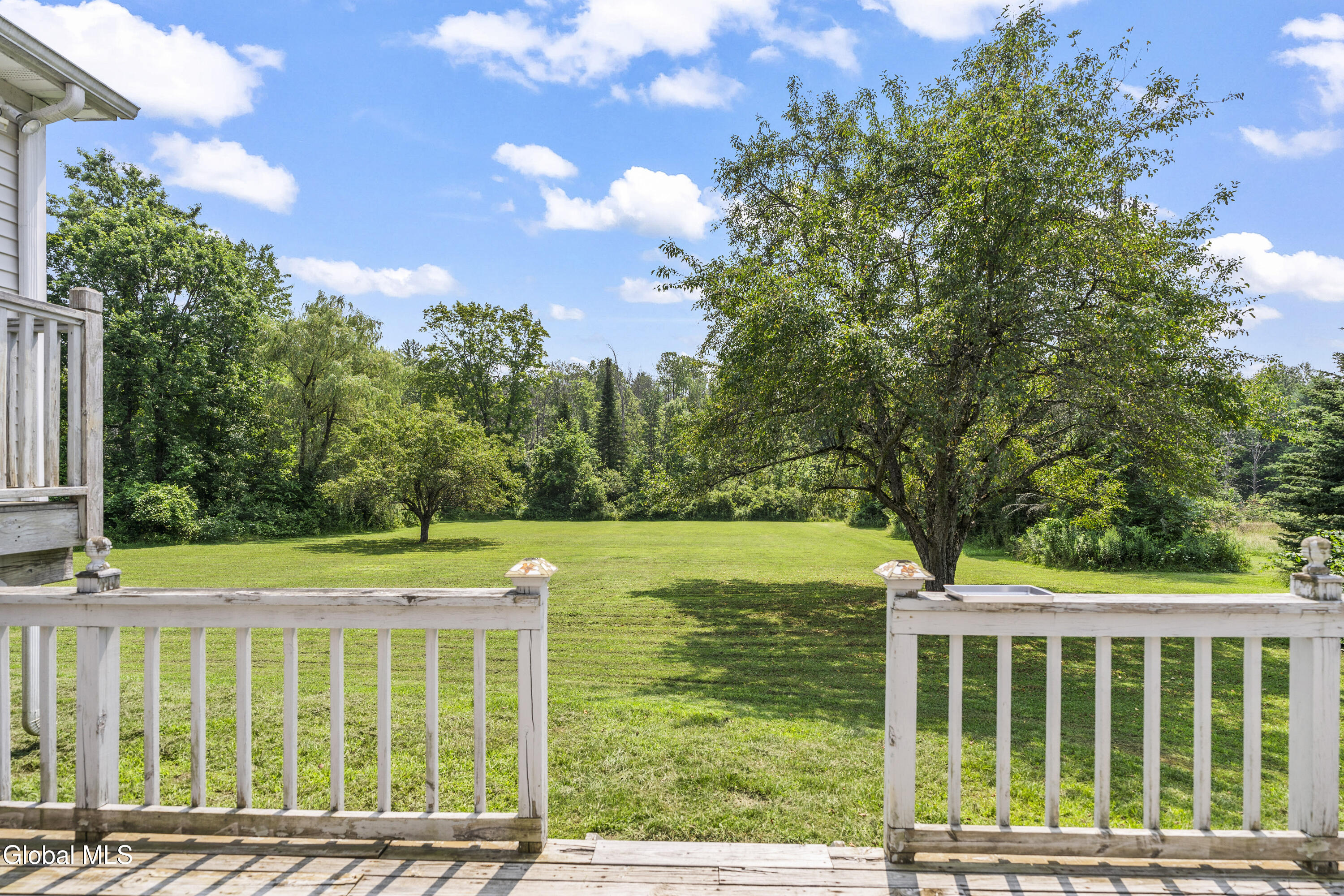 1046 Kania Road Amsterdam, NY 12010 - Photo 7 of 58 DSC03944