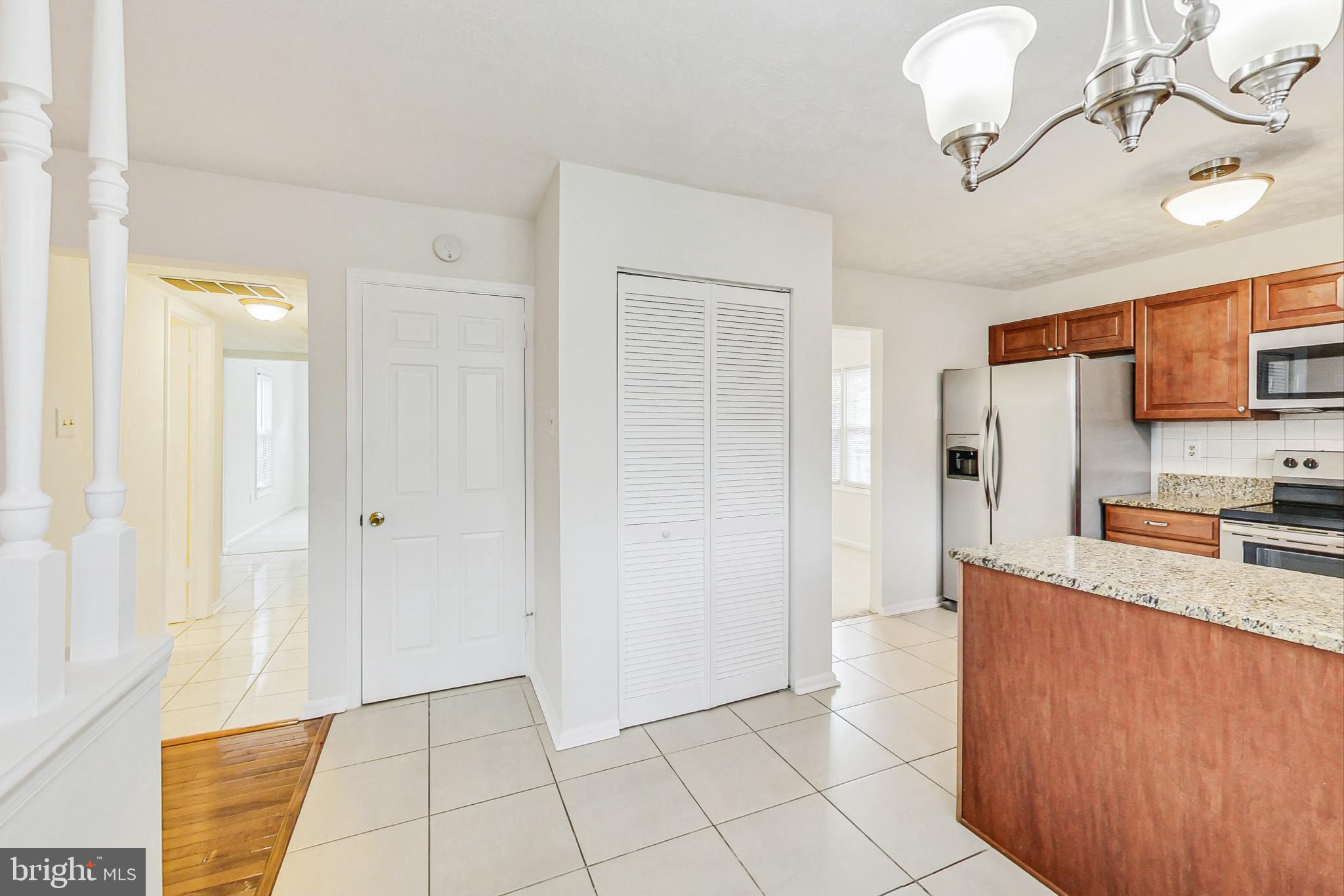 11718 Whittier Road Bowie, MD 20721 - Photo 17 of 70 Eat-In Kitchen - Pantry and Basement Access