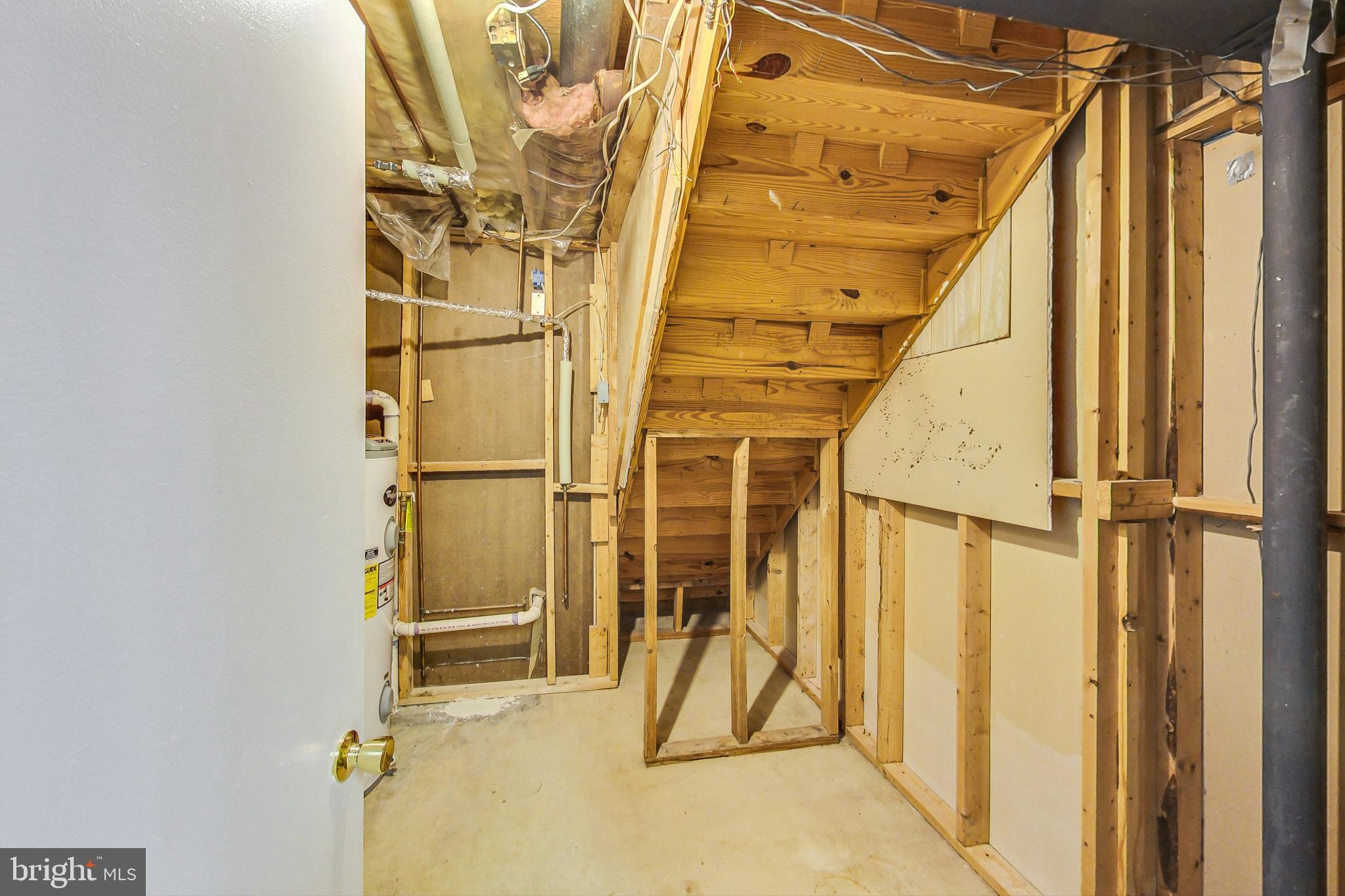11718 Whittier Road Bowie, MD 20721 - Photo 48 of 70 Basement - Utility Closet
