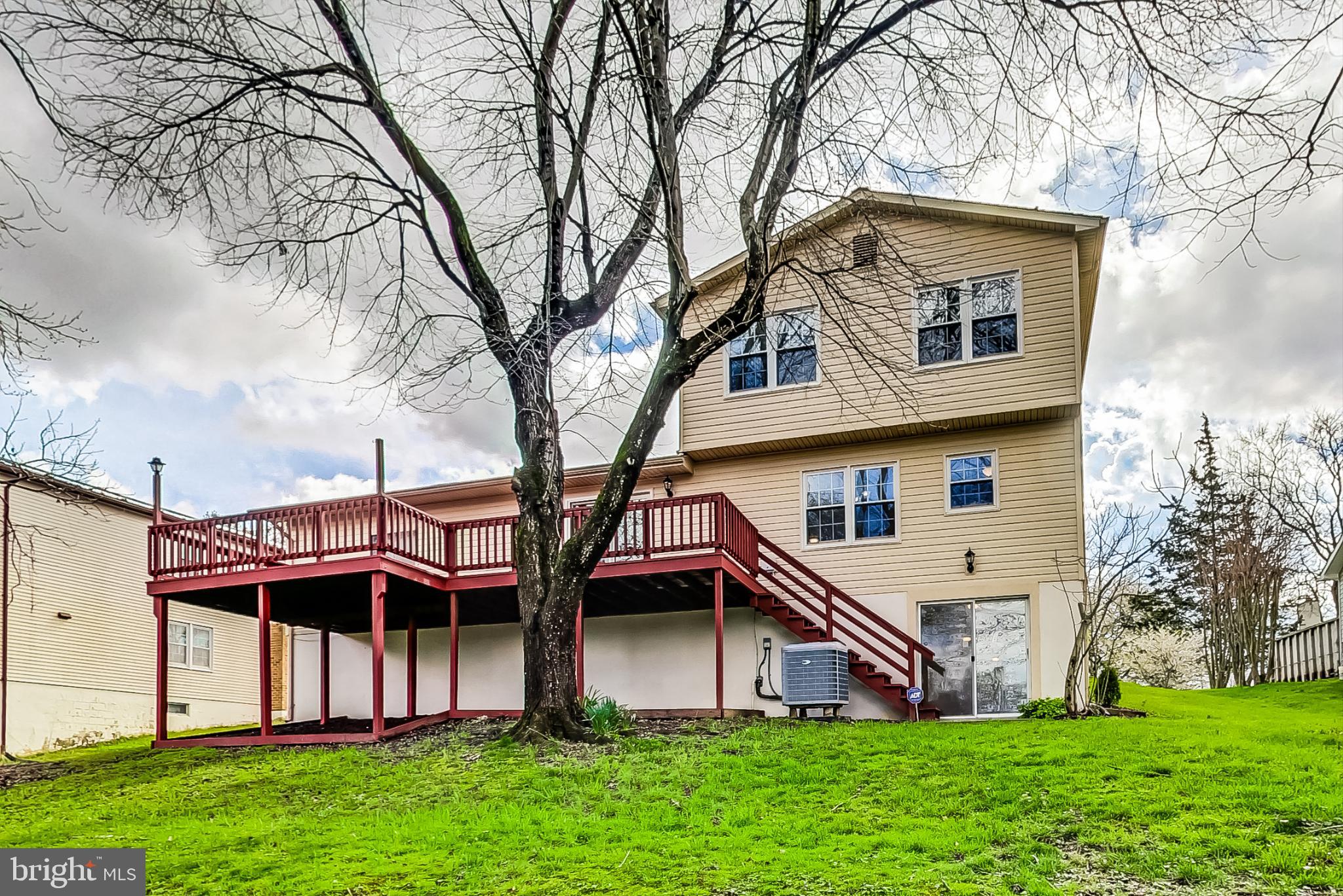 11718 Whittier Road Bowie, MD 20721 - Photo 54 of 70 Rear Exterior, Deck and Yard