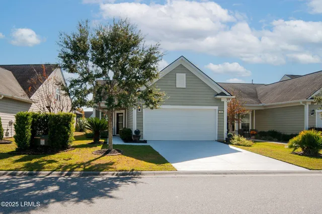 $425,000 | 399 Heathwood Drive, Okatie, SC 29909