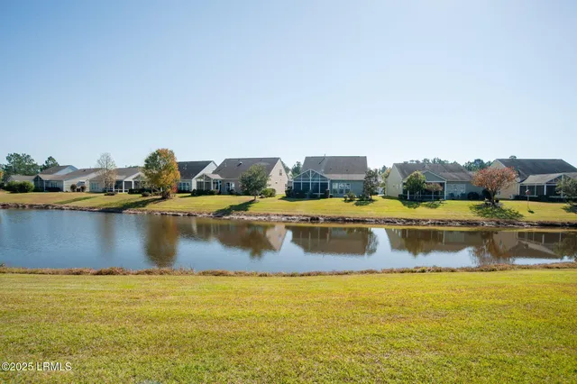 $425,000 | 399 Heathwood Drive, Okatie, SC 29909